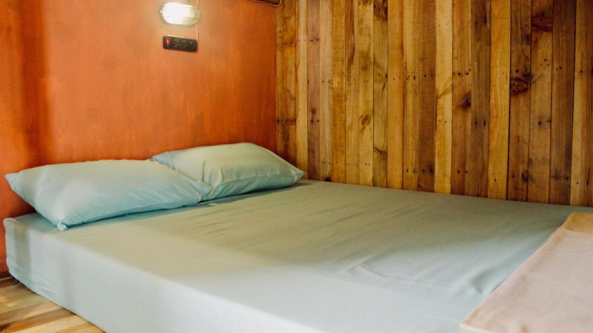 Indigo Motel Karimunjawa Exterior foto